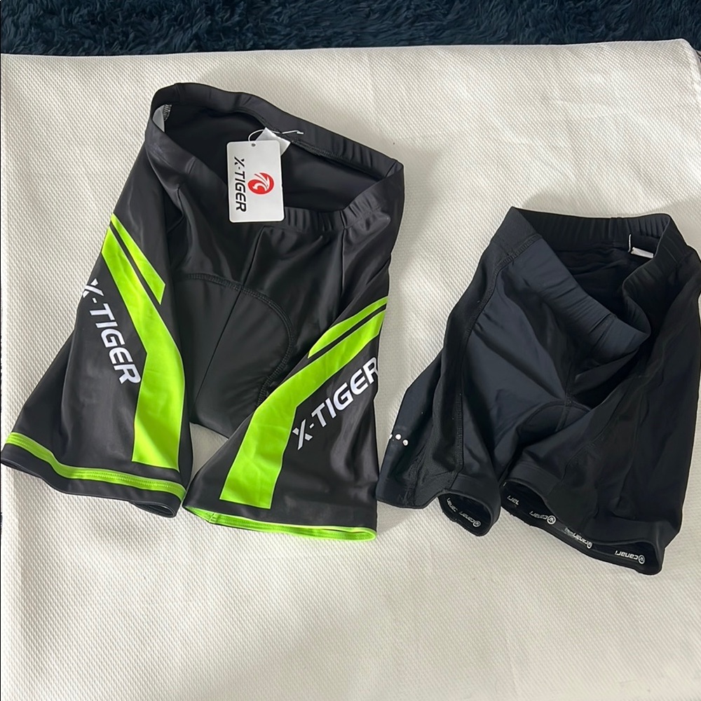 Women’s Black and Green Cycling/Triathlon Shorts